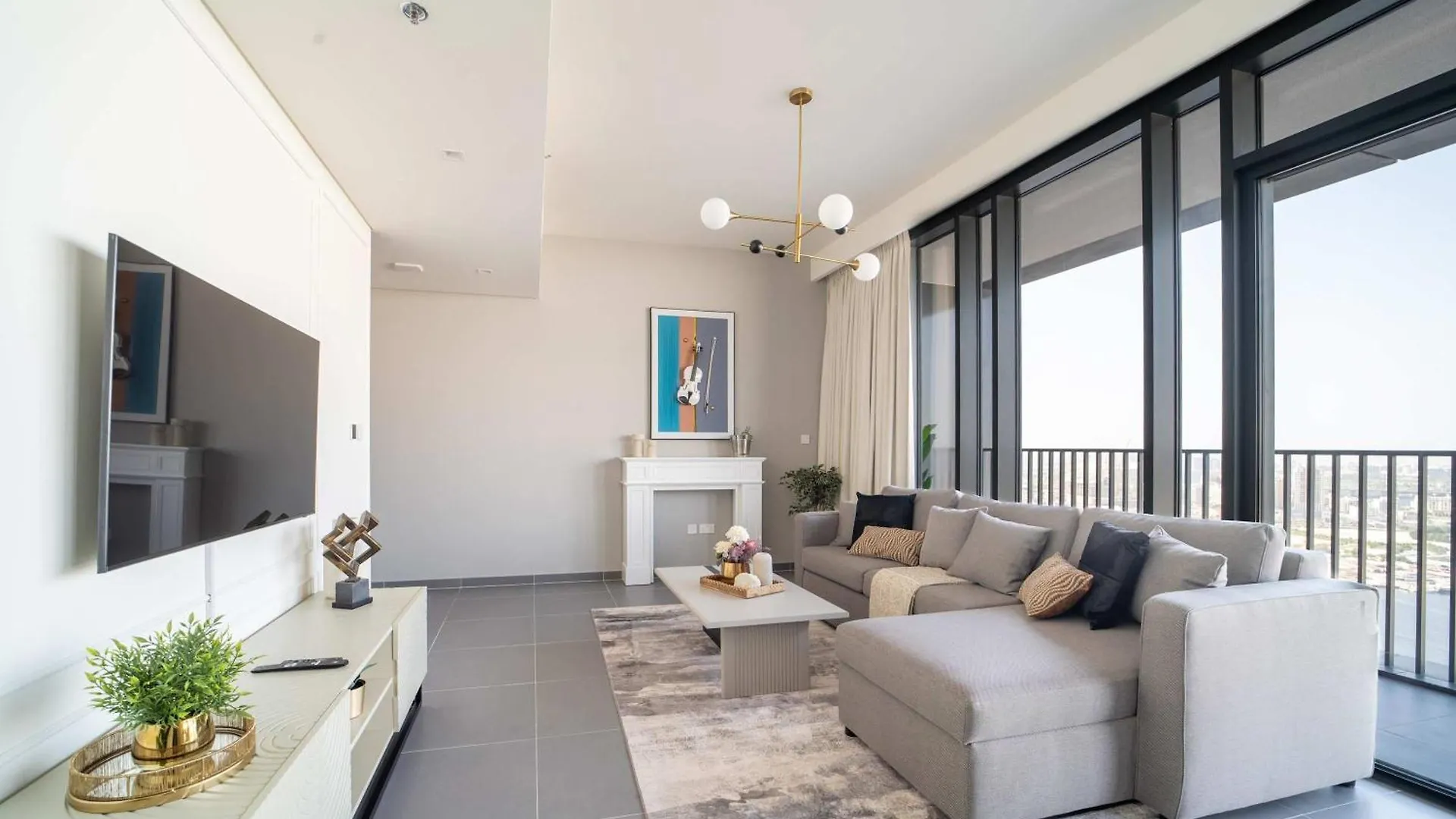 Frank Porter - Creek Edge Tower 1 Dubai United Arab Emirates