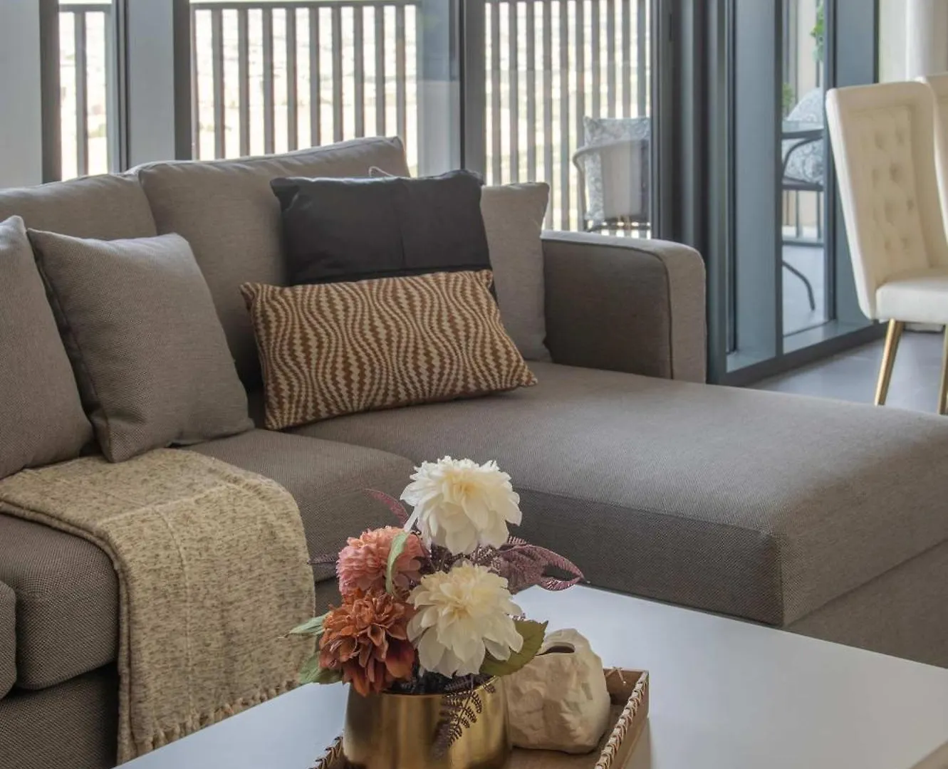 Frank Porter - Creek Edge Tower 1 Dubai Apartamento